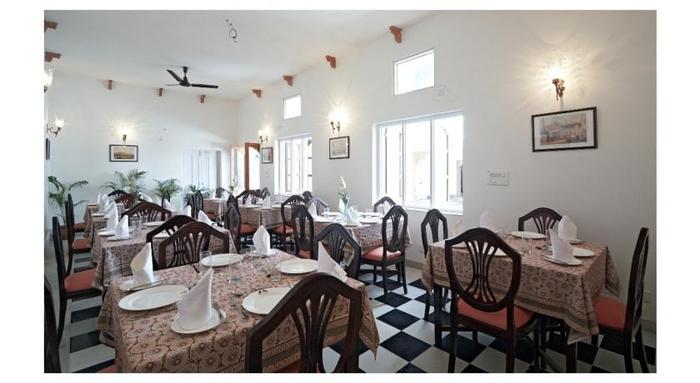 Mahal Khandela Hotel